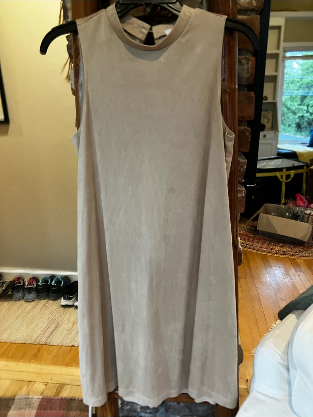 C Sleeveless Midi Shift Dress in Light Taupe